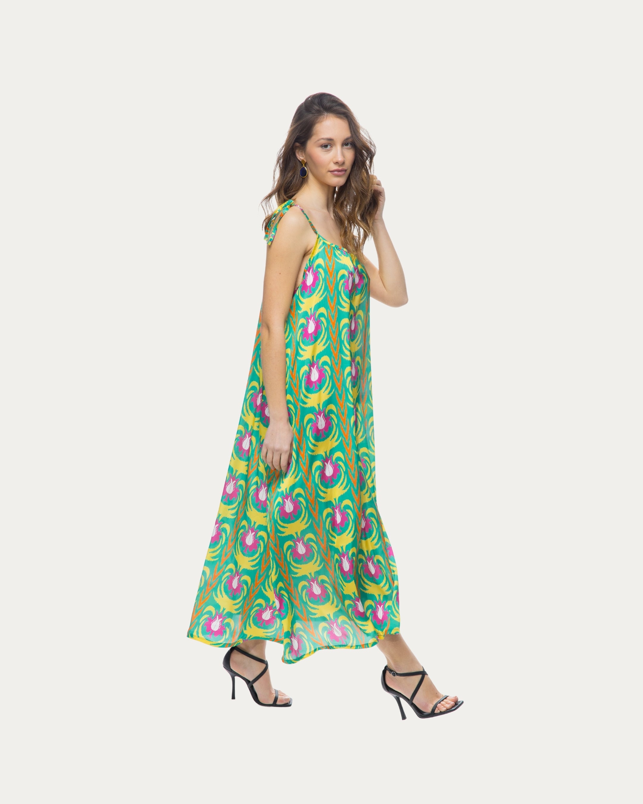 DRESS MYKINAI LIME ONE SIZE
