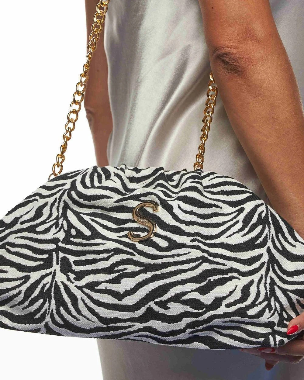 ZEGNIA BUCKET BAG