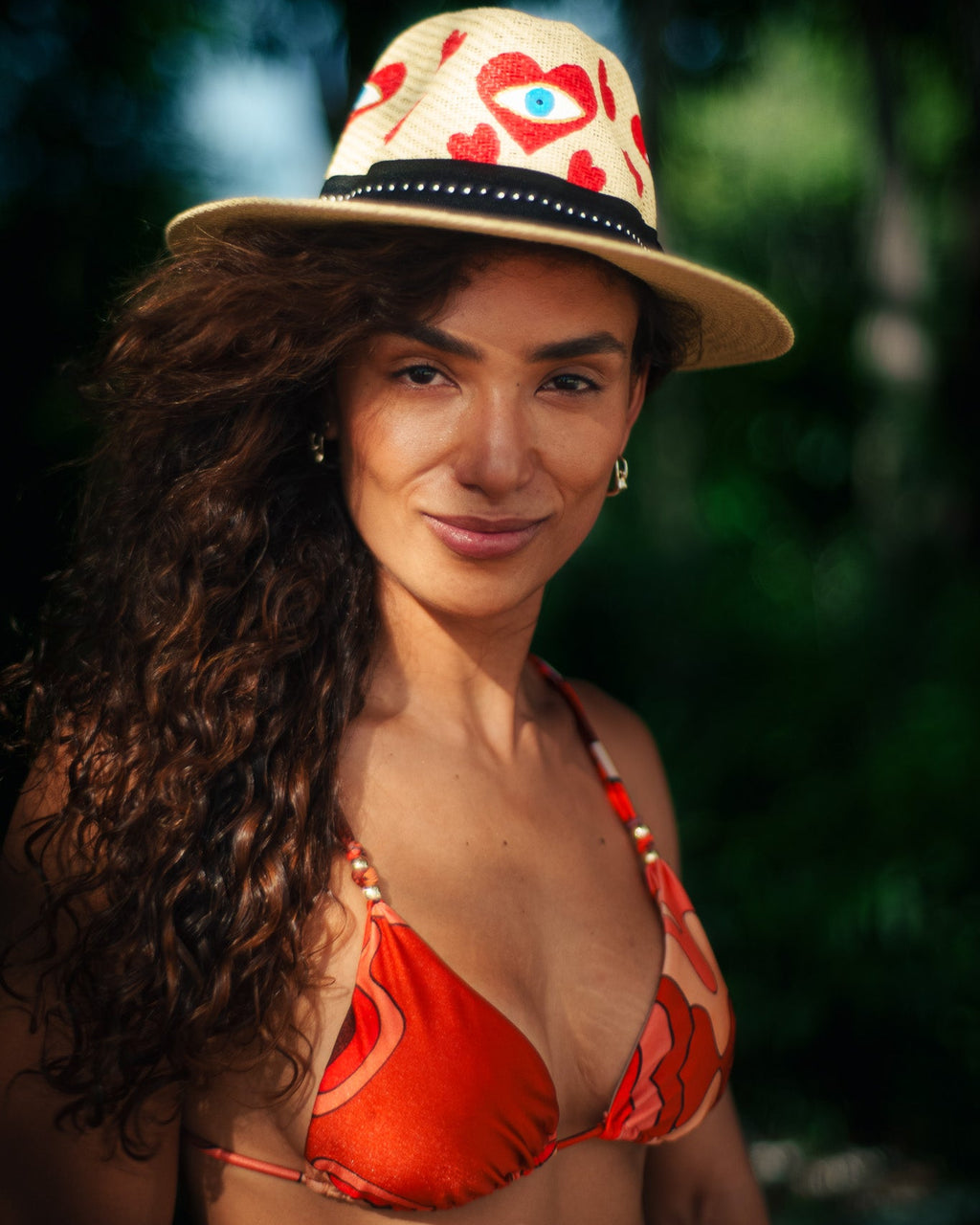 HAT HELIOS