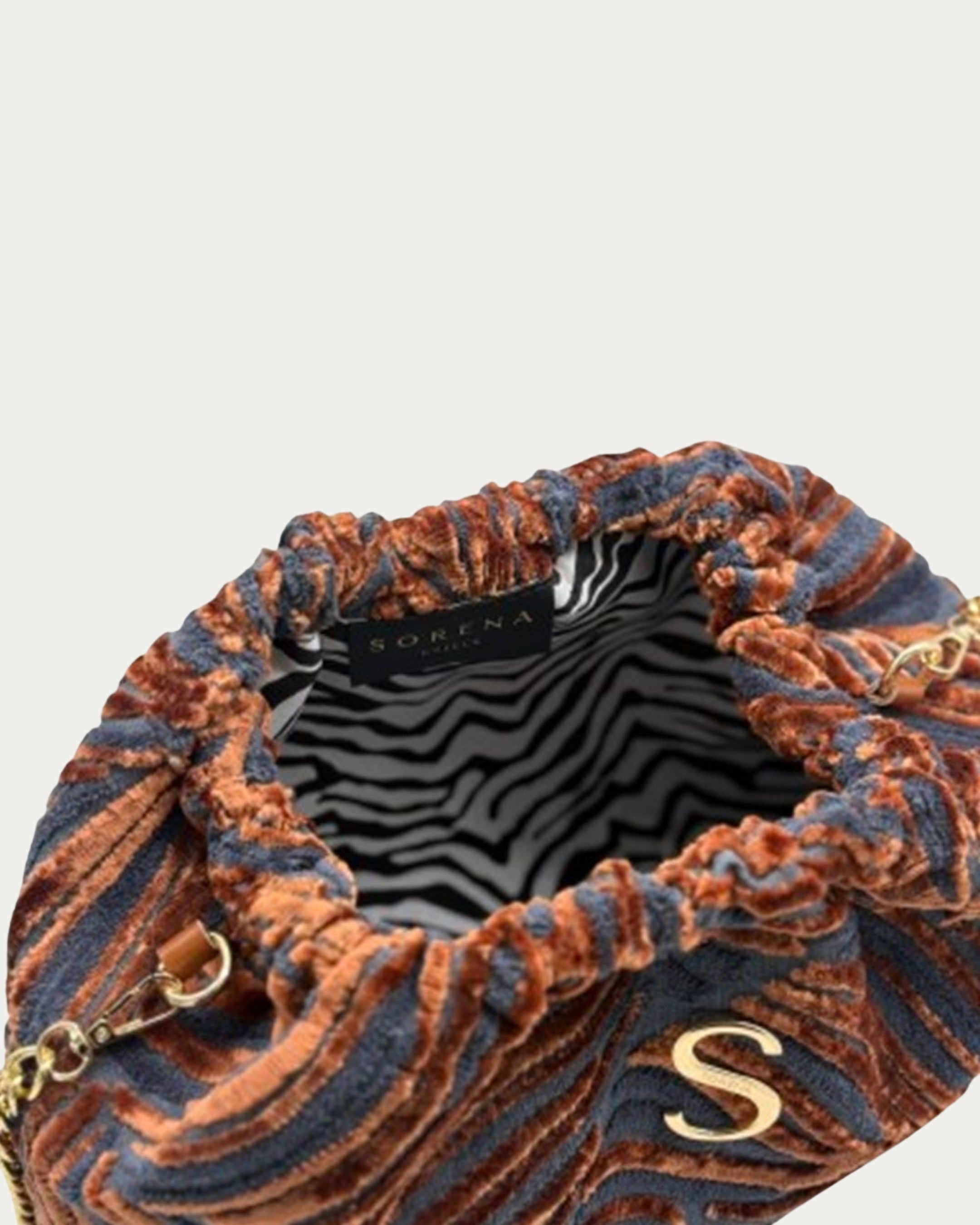DOROTHY LARGE BUCKET BAG