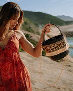 KALLOS BUCKET BAG