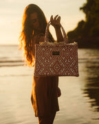 AVGOUSTINA MEDIUM TOTE BAG