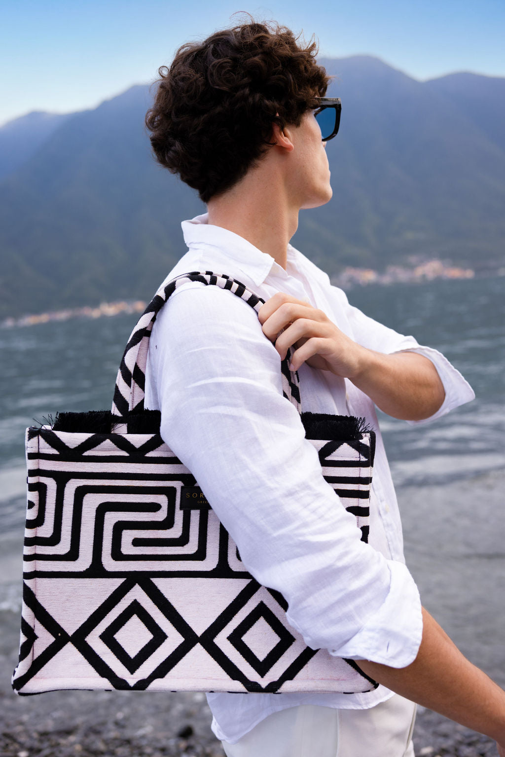 SKYROS LARGE TOTE BAG