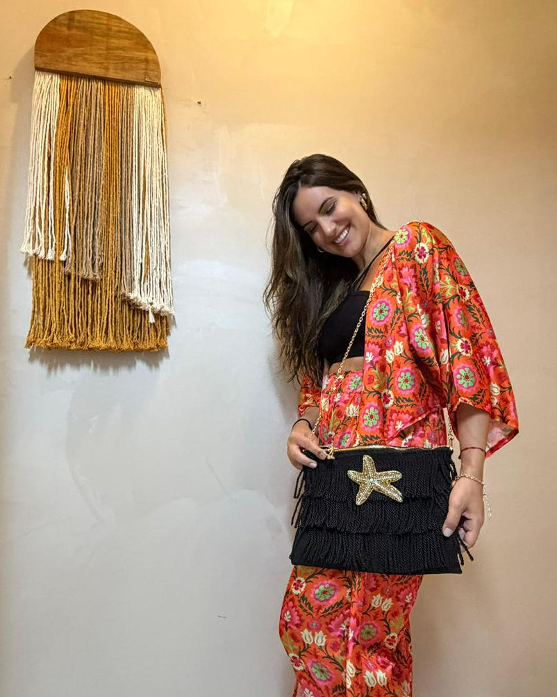 ASTERIAS BLACK CLUTCH
