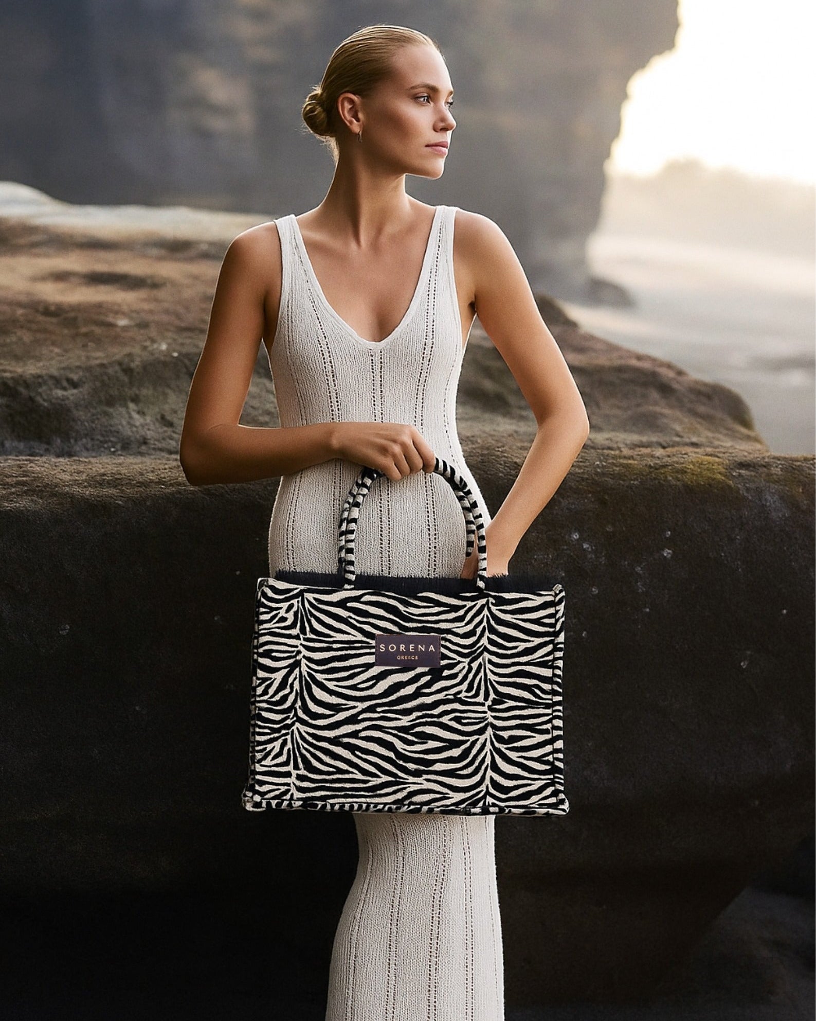 ZEGNIA MEDIUM TOTE BAG