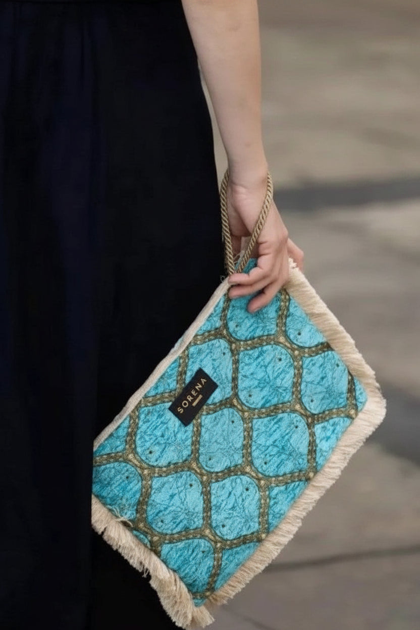 JUICY CLUTCH LIKNO