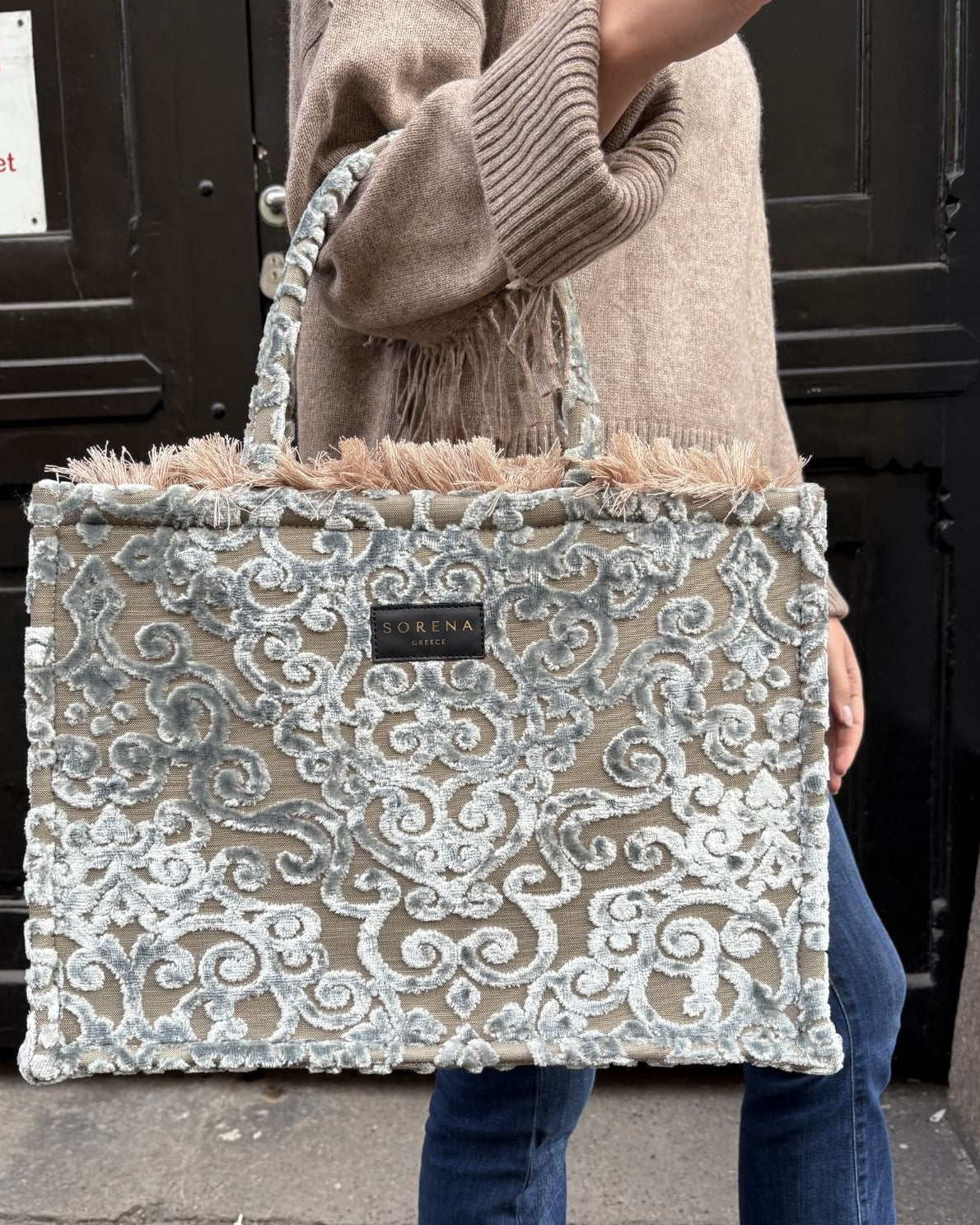 ELEONORA LARGE TOTE BAG